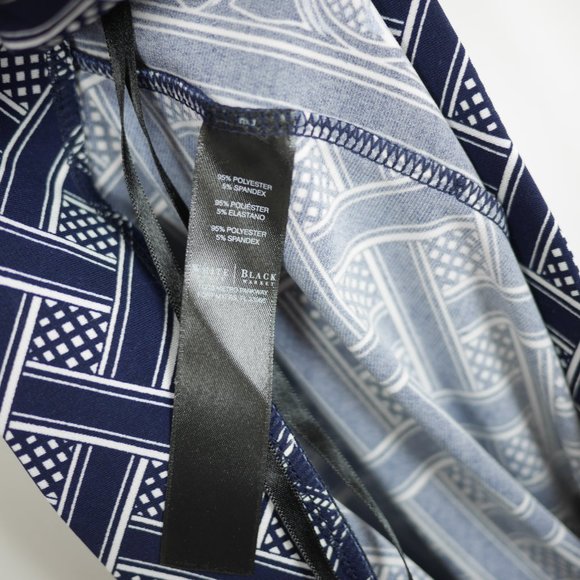 WHITE HOUSE BLACK MARKET Women's L Blue & white pull on stretch pants elastic - Picture 10 of 10